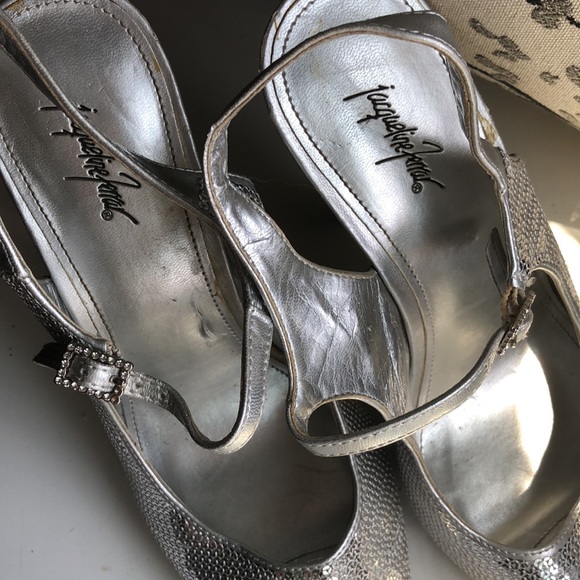Jacqueline ferrar silver sequined sling back peep toe heels - Picture 3 of 5